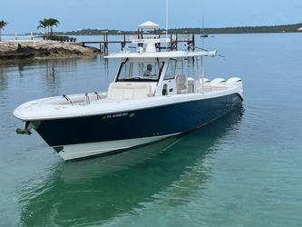 43' Everglades 2016 Yacht For Sale